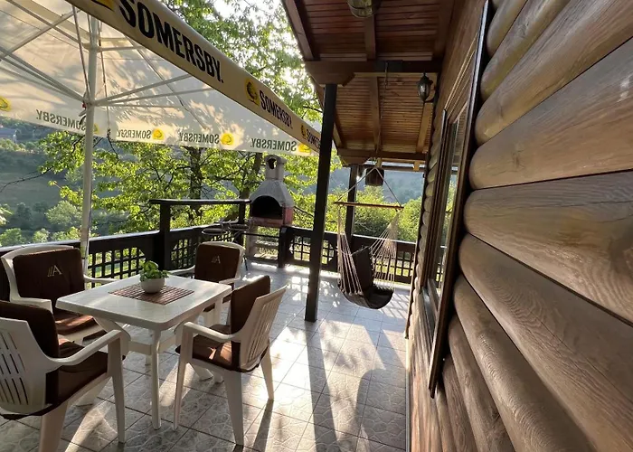 Nyaraló Farah House *